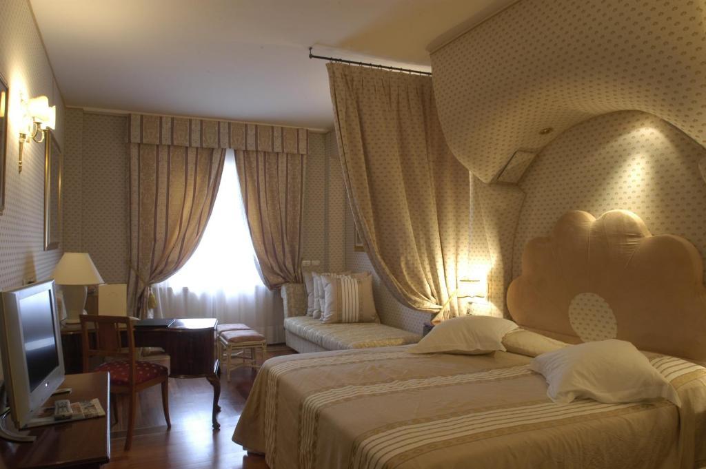 Hotel Tosco Romagnolo Bagno di Romagna Phòng bức ảnh